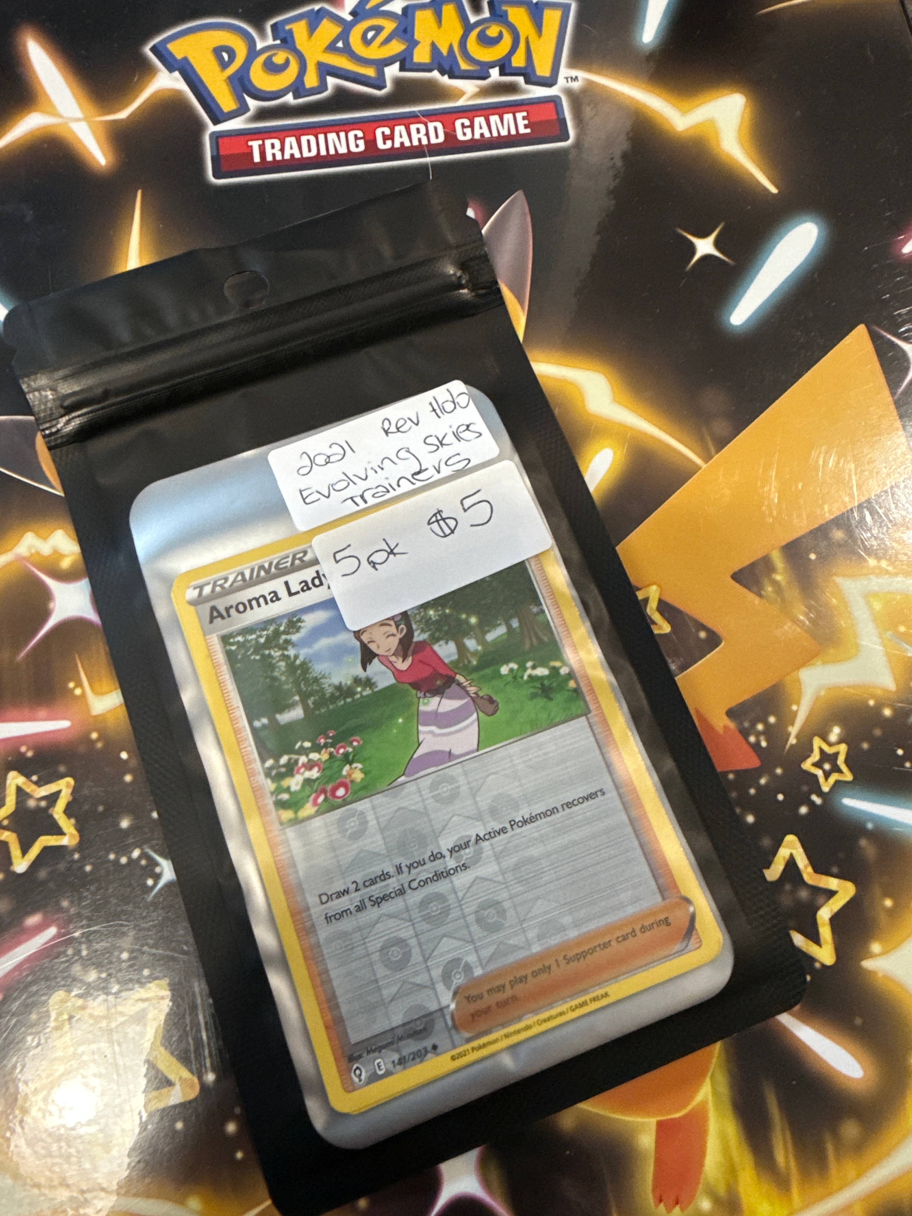 2021 Reverse Holo Evolving Skies Trainers - 5 pk